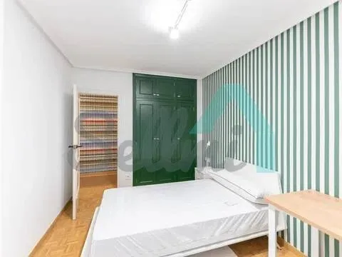 Pis de 83 m² a Oviedo
