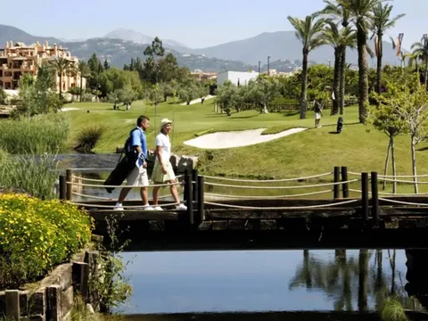 Haus 150 m² in Estepona
