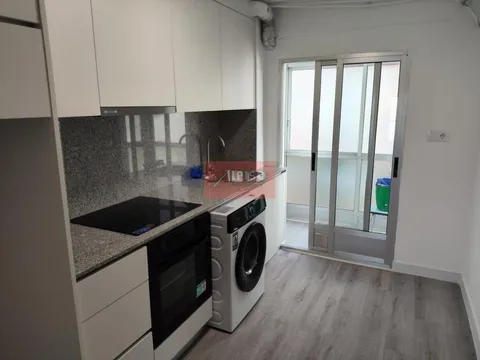 Pis de 81 m² a Ourense