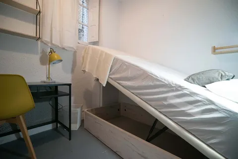 Habitació de lloguer, València (3/12)