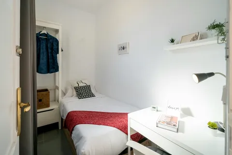Chambre à louer, Valence