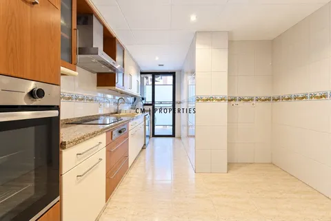 Wohnung 128 m² in Valencia