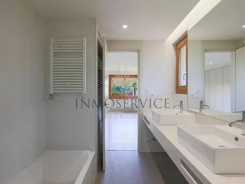 Casa de 500 m² a Sant Cugat del Vallès