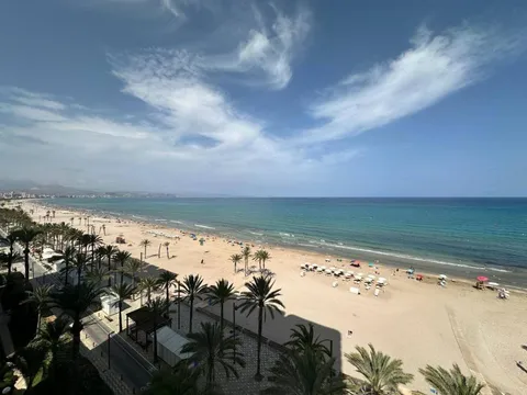 Pis de 130 m² a Alacant