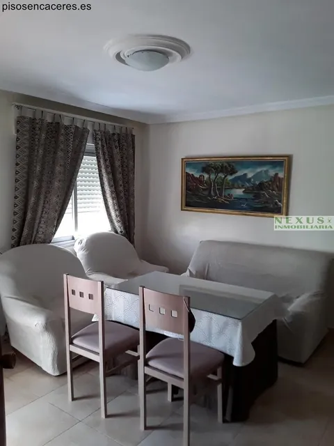 Wohnung 90 m² in Cáceres