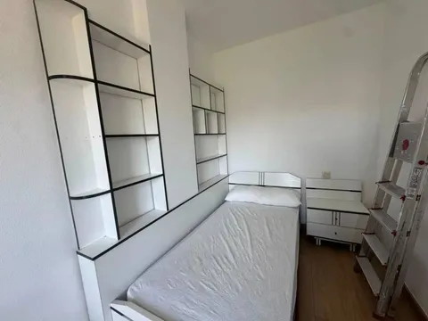 Pis de 91 m² a Ourense