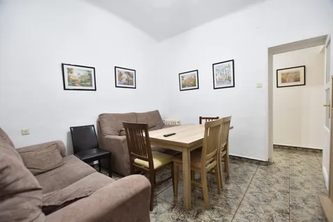 Quarto 134 m², Granada