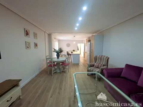 Pis de 75 m² a Linares