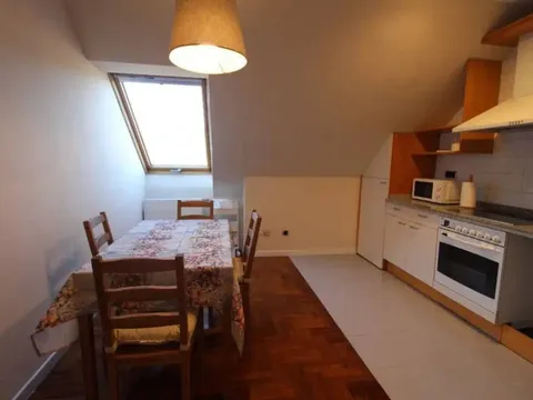 Pis de 65 m² a Oviedo