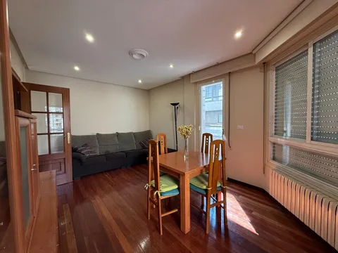 Appartamento 85 m² a Ourense