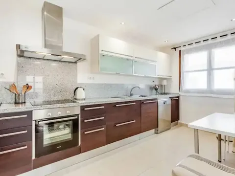 Casa de 224 m² a Benahavís