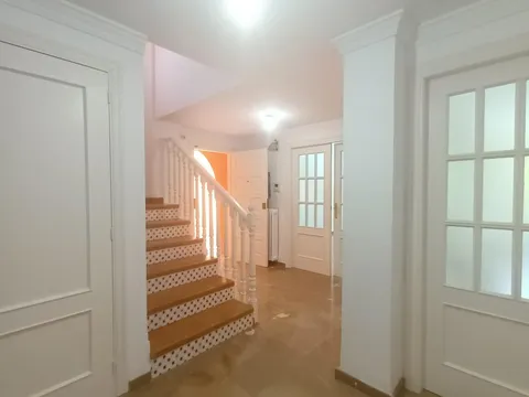 Casa de 297 m² a Albolote