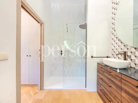 Casa de 695 m² a Godella
