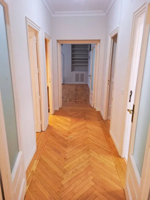 Appartamento 205 m² a Madrid