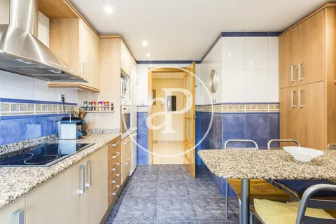 Wohnung 110 m² in Valencia
