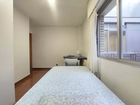 Stanza in affitto, Alcalá de Henares (2/11)