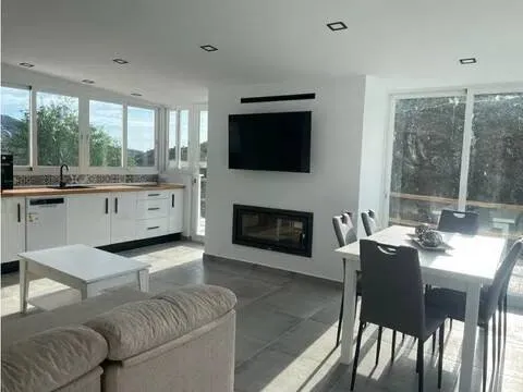Casa de 80 m² a Árchez
