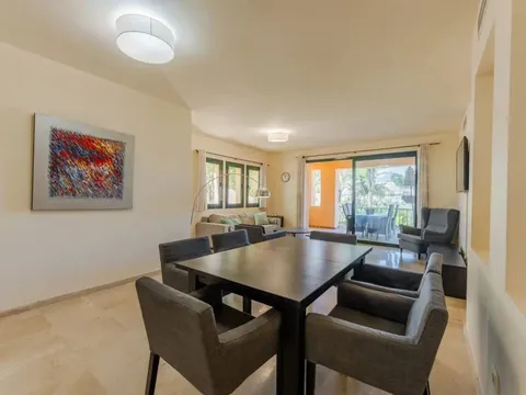 Wohnung 170 m² in Estepona