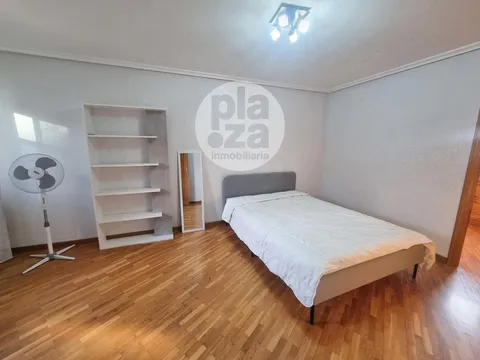 Pis de 70 m² a Burgos