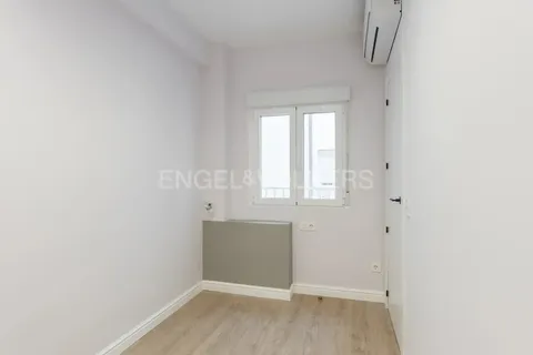 Wohnung 102 m² in Madrid