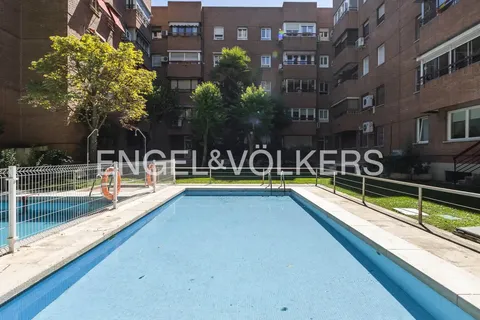 Pis de 95 m² a Madrid