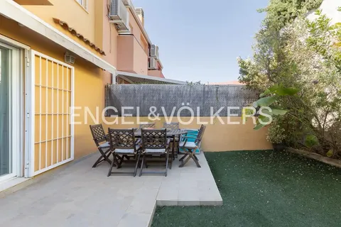 Piso de 150 m² en Nàquera / Náquera