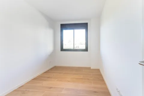 Flat 106 m² in Esplugues de Llobregat