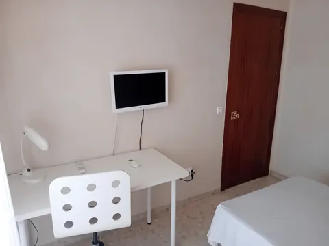 Habitació de lloguer, Còrdova (3/5)