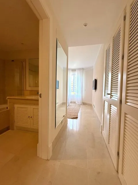Pis de 180 m² a San Roque