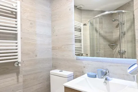 Wohnung 48 m² in Madrid