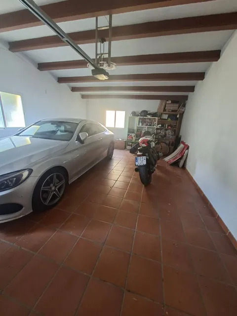 Casa de 330 m² a Riba-roja de Túria