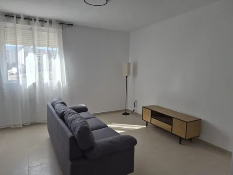 Pis de 77 m² a Albaida