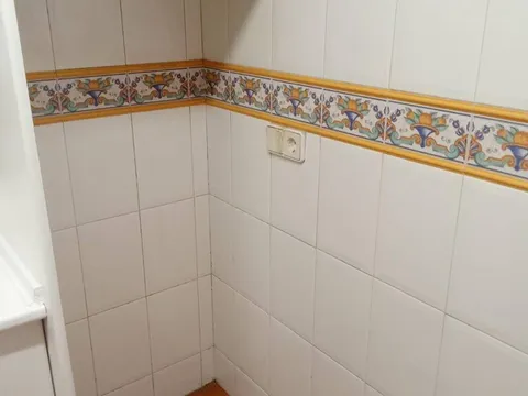 Pis de 75 m² a Còrdova