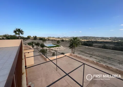 Pis de 280 m² a Lloret de Vistalegre