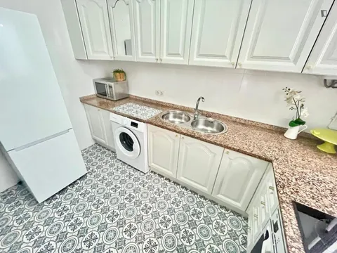 Habitació de lloguer, Santiponce