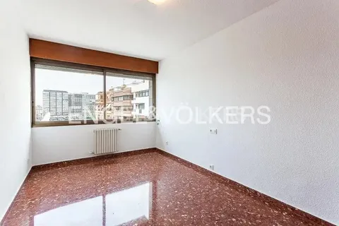 Pis de 200 m² a València