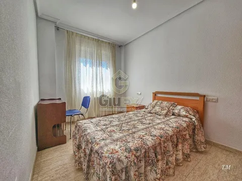 Apartamento 120 m² em Cáceres