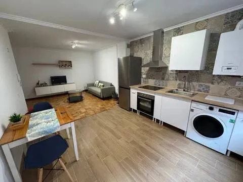 Pis de 79 m² a Gijón