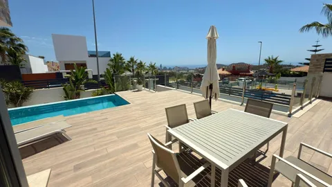 Casa de 350 m² a Finestrat