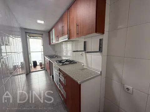 Pis de 75 m² a Mollet del Vallès