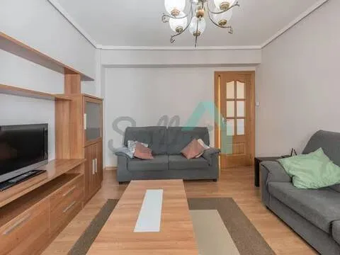 Pis de 94 m² a Oviedo