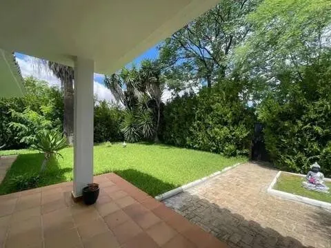 Casa de 355 m² a Mairena del Aljarafe