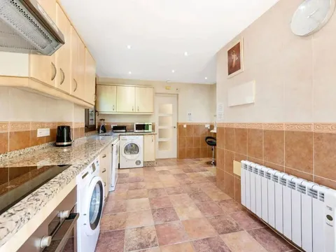 Casa de 337 m² a Estepona