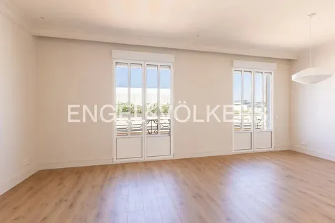 Appartamento 142 m² a Madrid