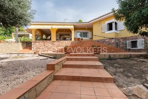 Casa de 250 m² a Nàquera