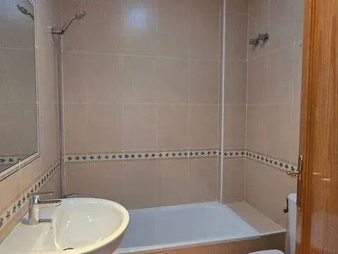 Pis de 80 m² a Oriola