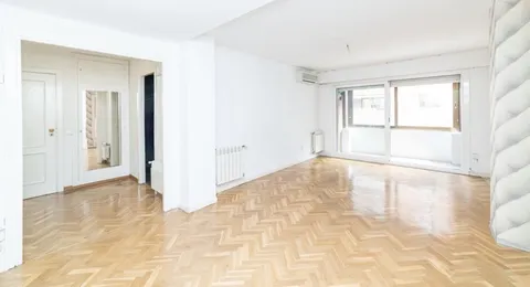 Wohnung 100 m² in Pozuelo de Alarcón