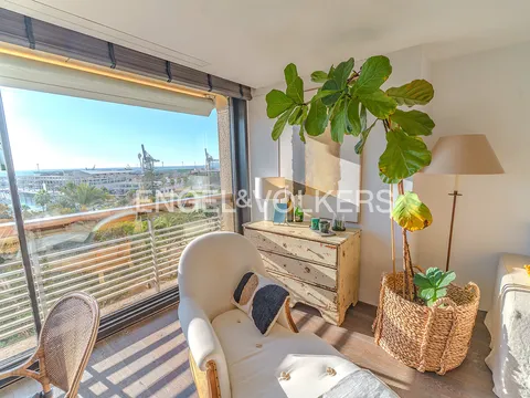 Wohnung 144 m² in Alicante