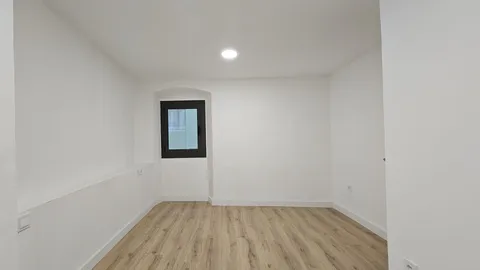 Wohnung 62 m² in Manresa