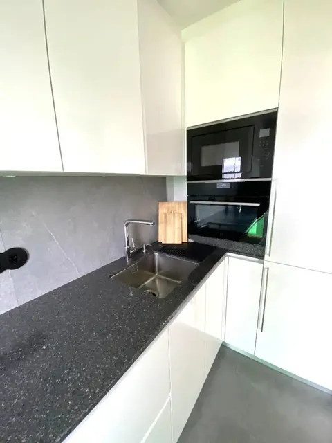 Pis de 72 m² a Gijón (3/36)
